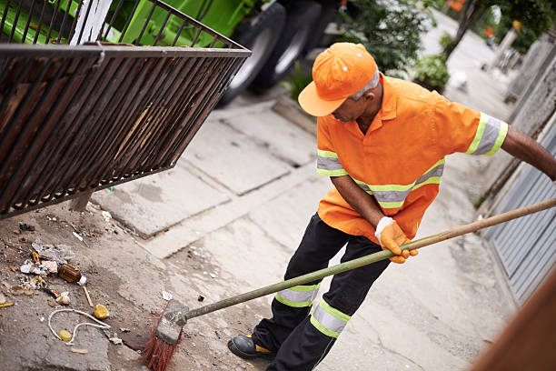 Best Demolition Debris Removal  in Lincoln, MO